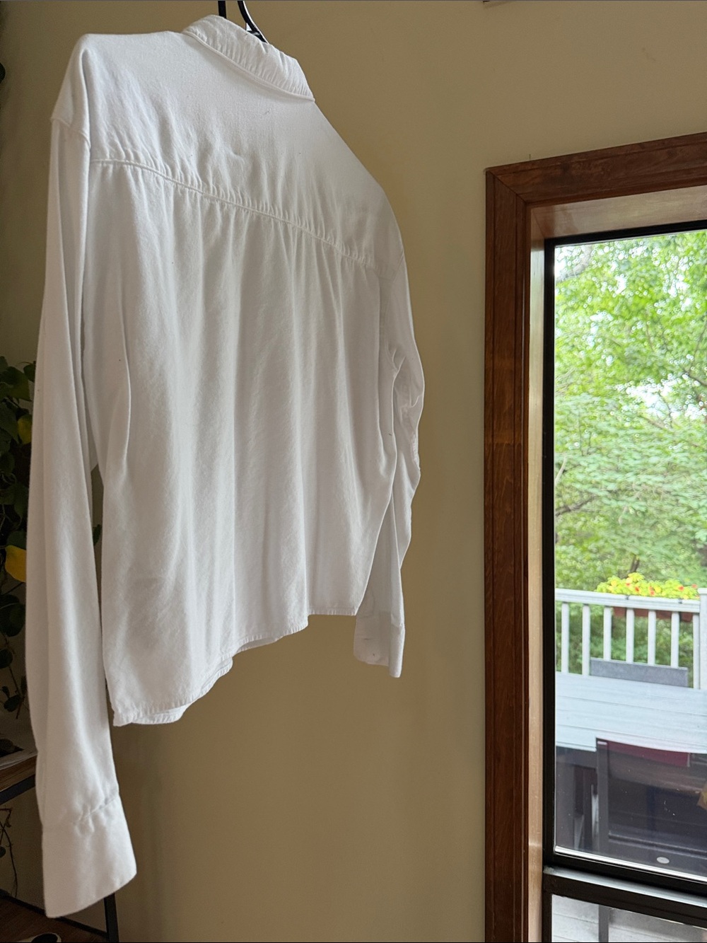Abercrombie & Fitch - White Button-Up Shirt - Picture 4 of 4